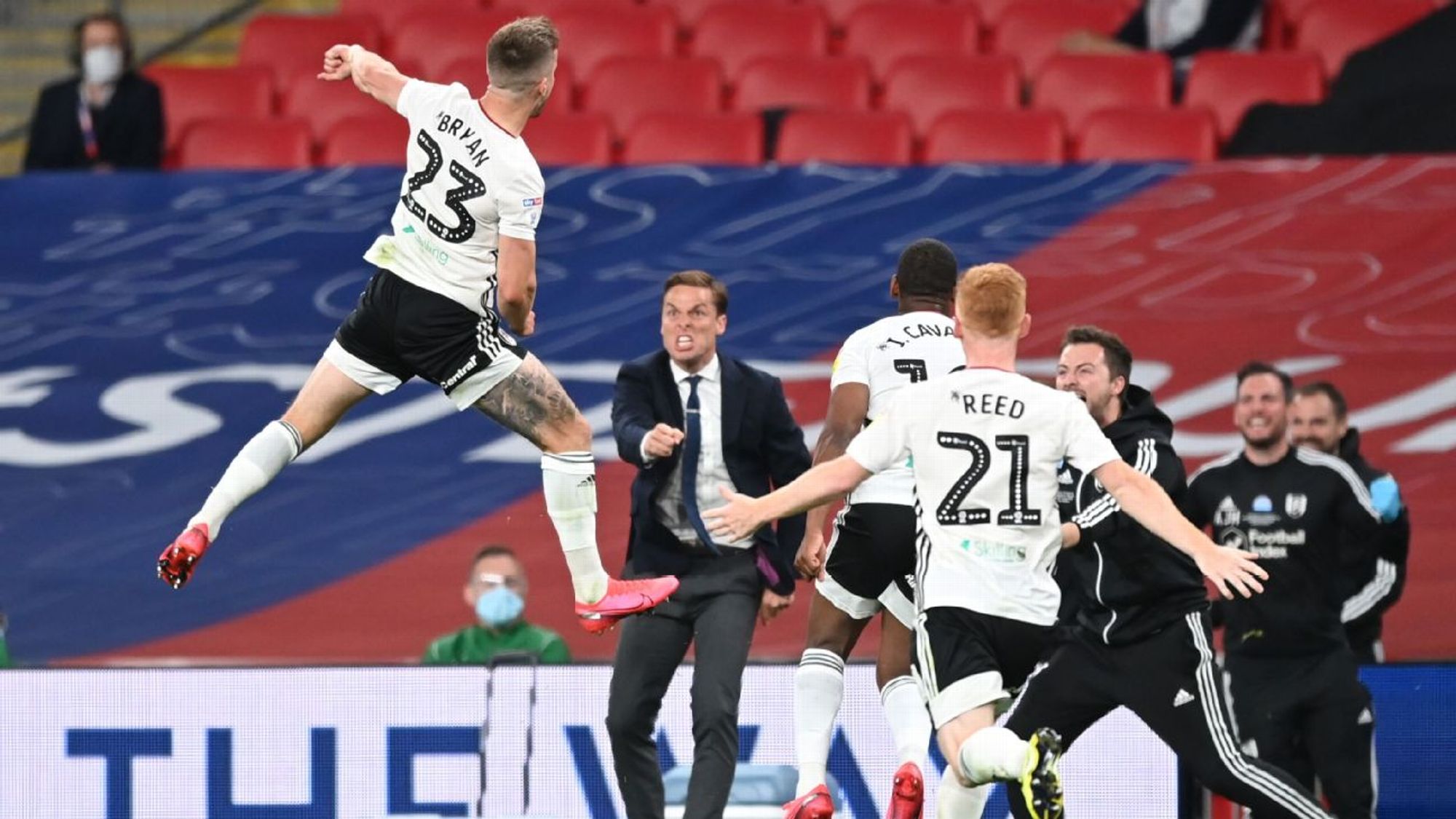 地传递了俱 地传递了俱