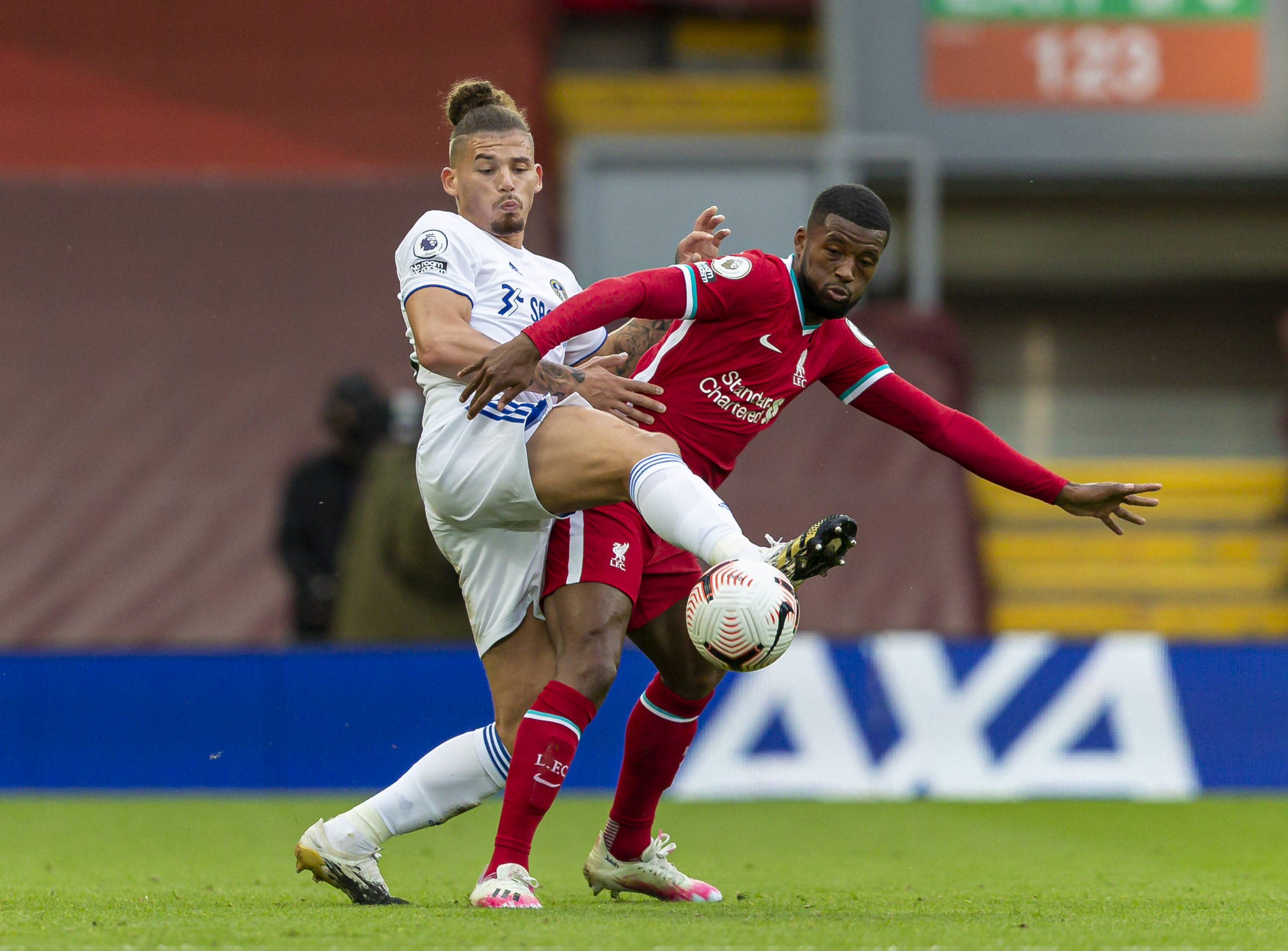 开场不久 开场不久